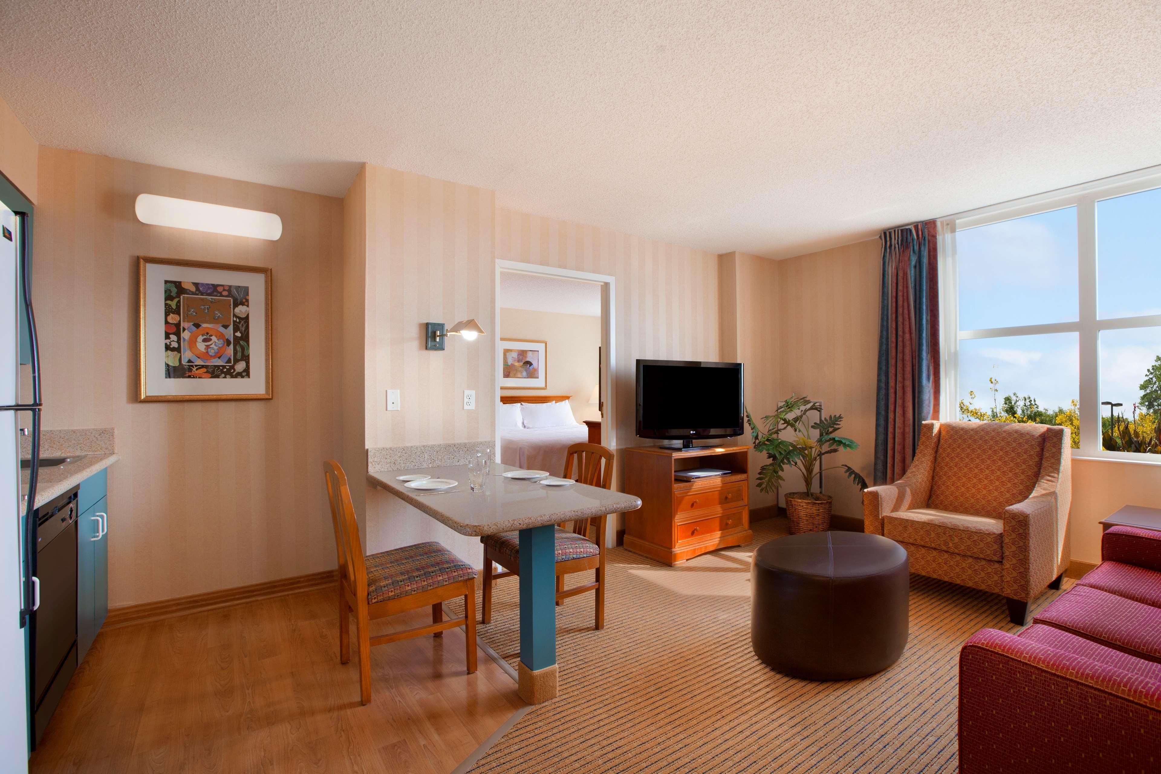 Homewood Suites By Hilton Falls Church Merrifield Extérieur photo