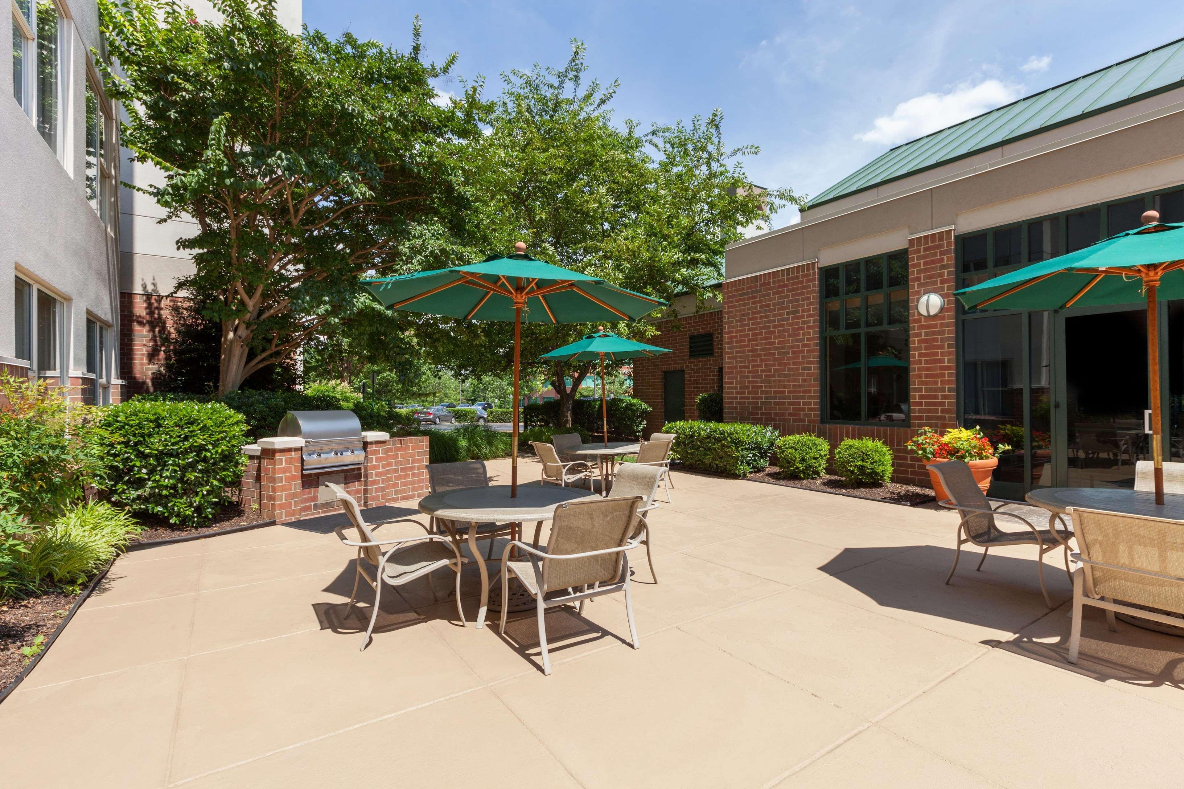 Homewood Suites By Hilton Falls Church Merrifield Extérieur photo