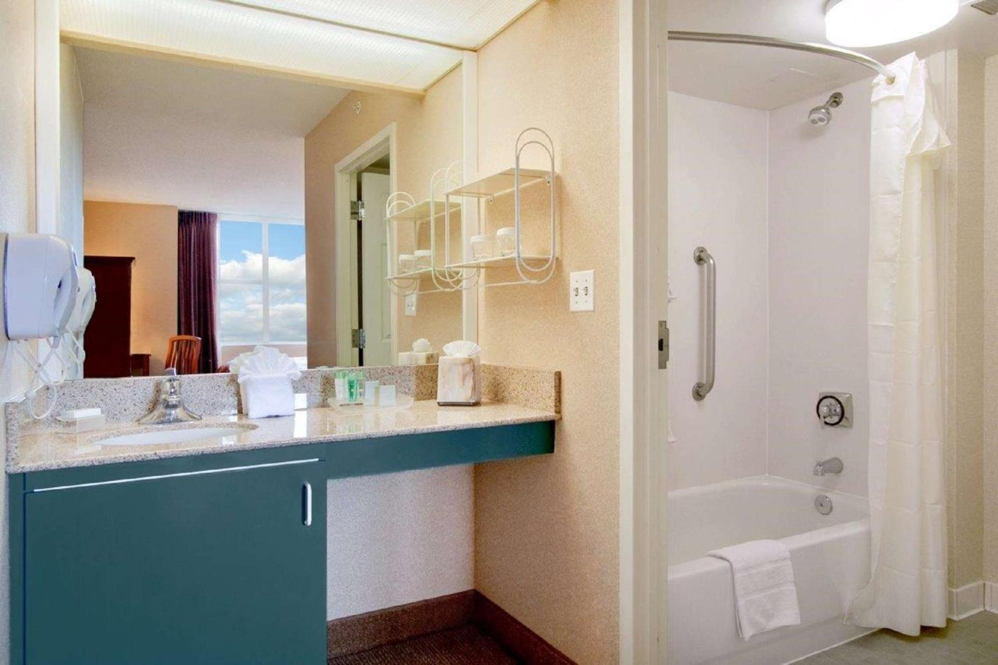 Homewood Suites By Hilton Falls Church Merrifield Extérieur photo